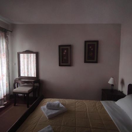 Meterizi Guesthouse Varvitsa Екстер'єр фото
