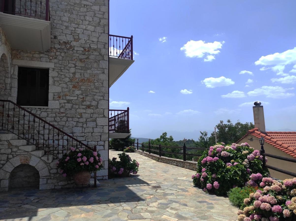 Meterizi Guesthouse Varvitsa Екстер'єр фото