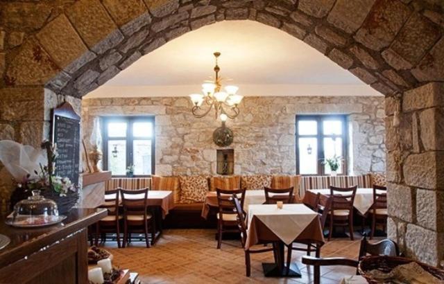 Meterizi Guesthouse Varvitsa Екстер'єр фото